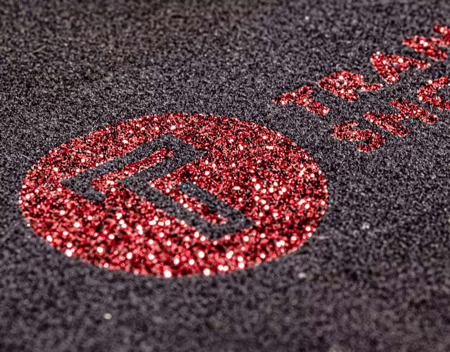 Stahls cad cut glitter burgundy 958 flexfolie detail 1