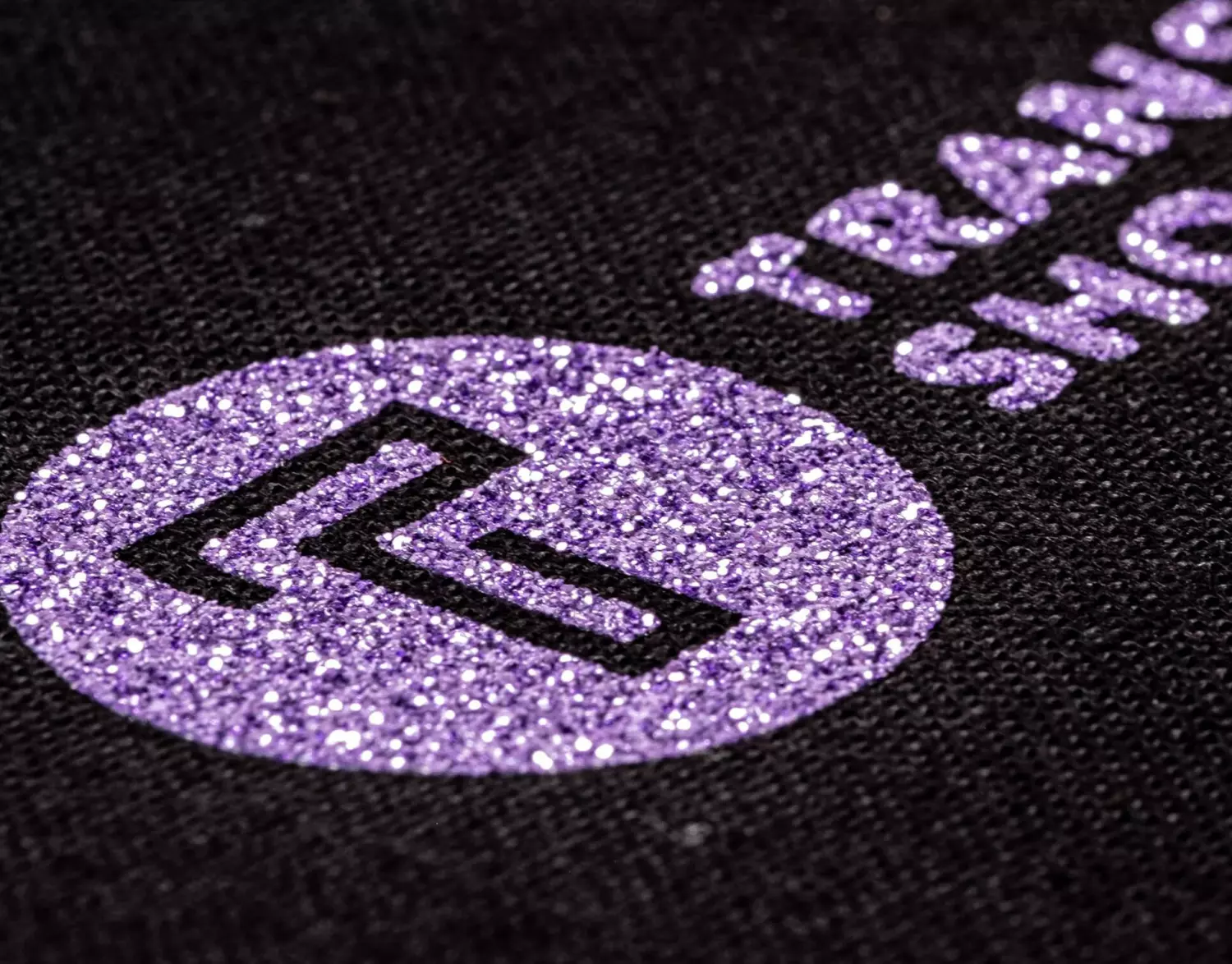 Stahls cad cut glitter orchid 970 detail 1