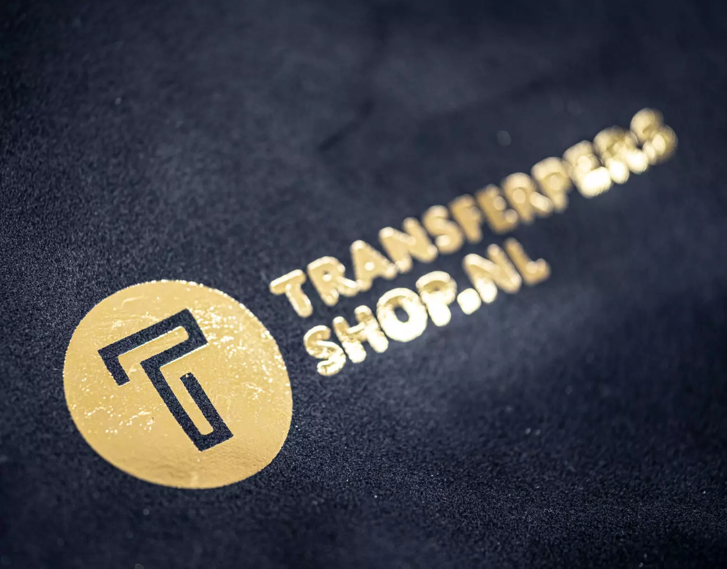 Stahls hot stamp folie bright gold detail