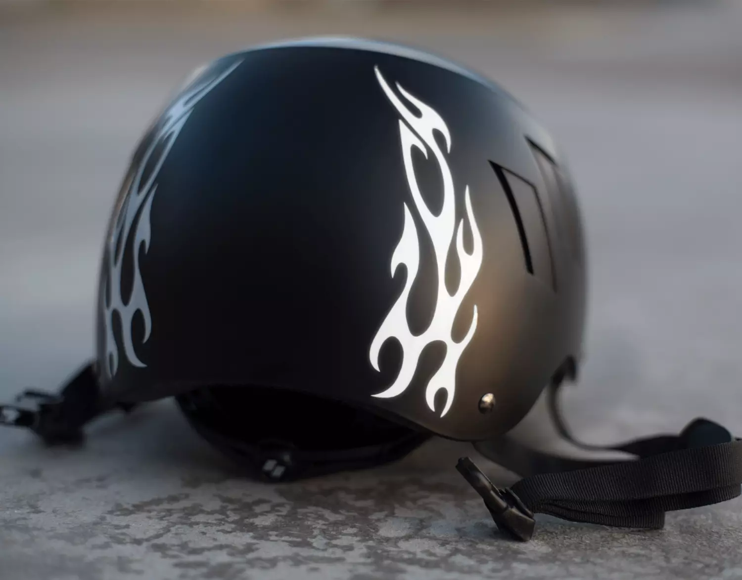 Silhouette reflective vinyl silver 12 detail
